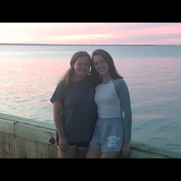 Meet your Posher, Veronica - Picture 1 of 1